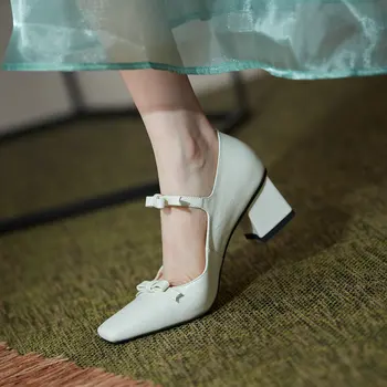 QUTAA 2021 Bowknot Deget de la picior Pătrat Femei Pompe Catarama din Piele Elegant Doamnelor Pantofi de Primăvară de sex Feminin Pătrat Tocuri Dimensiunea 34-43